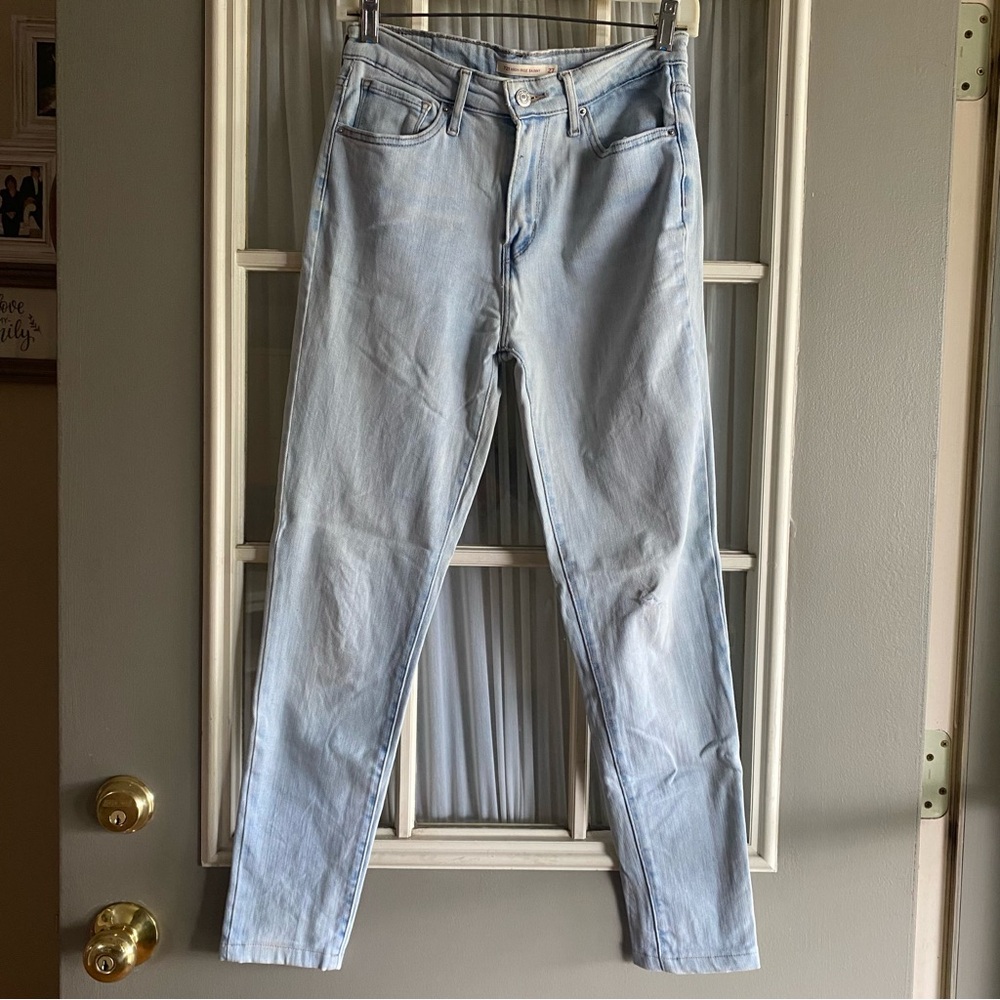 Levi's Light Blue 721 High Rise Skinny Jeans